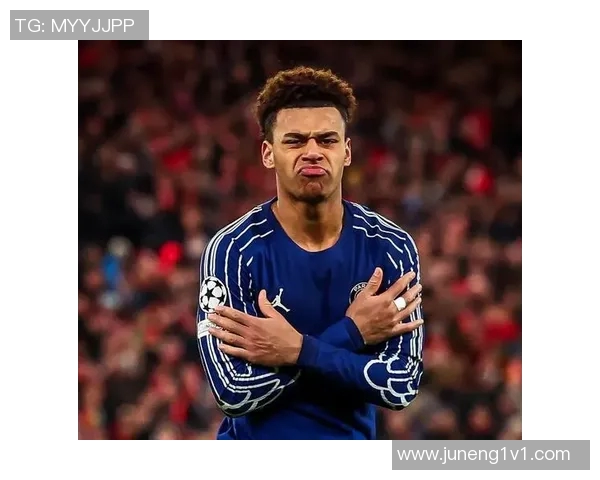 足球场上的防守明星盘点他们如何改变比赛的格局与风采 足球场上的防守明星盘点他们如何改变比赛的格局与风采