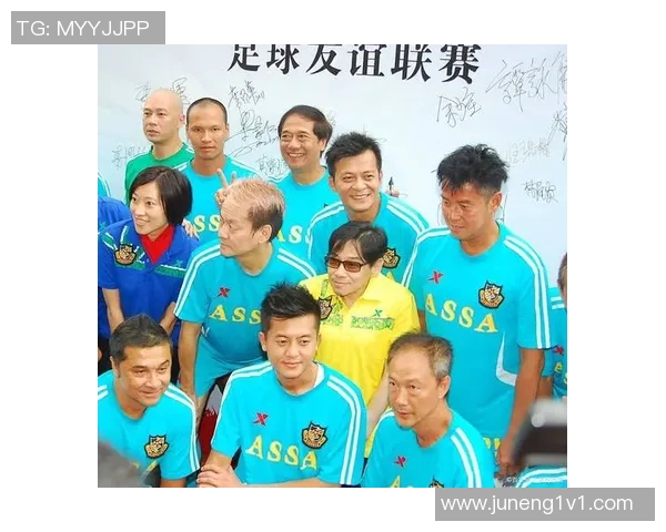 香港足球明星队全场比赛精彩回顾与球员表现分析 香港足球明星队全场比赛精彩回顾与球员表现分析
