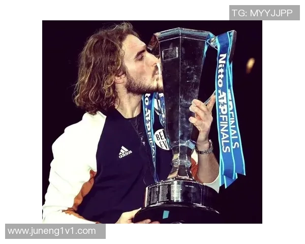 足球明星谁能在激烈竞争中脱颖而出成为顶尖球员的关键因素分析 足球明星谁能在激烈竞争中脱颖而出成为顶尖球员的关键因素分析